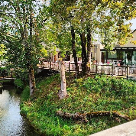 Meuble De Tourisme Au Coeur Du Village A Aramits , Haut Bearn Exterior foto