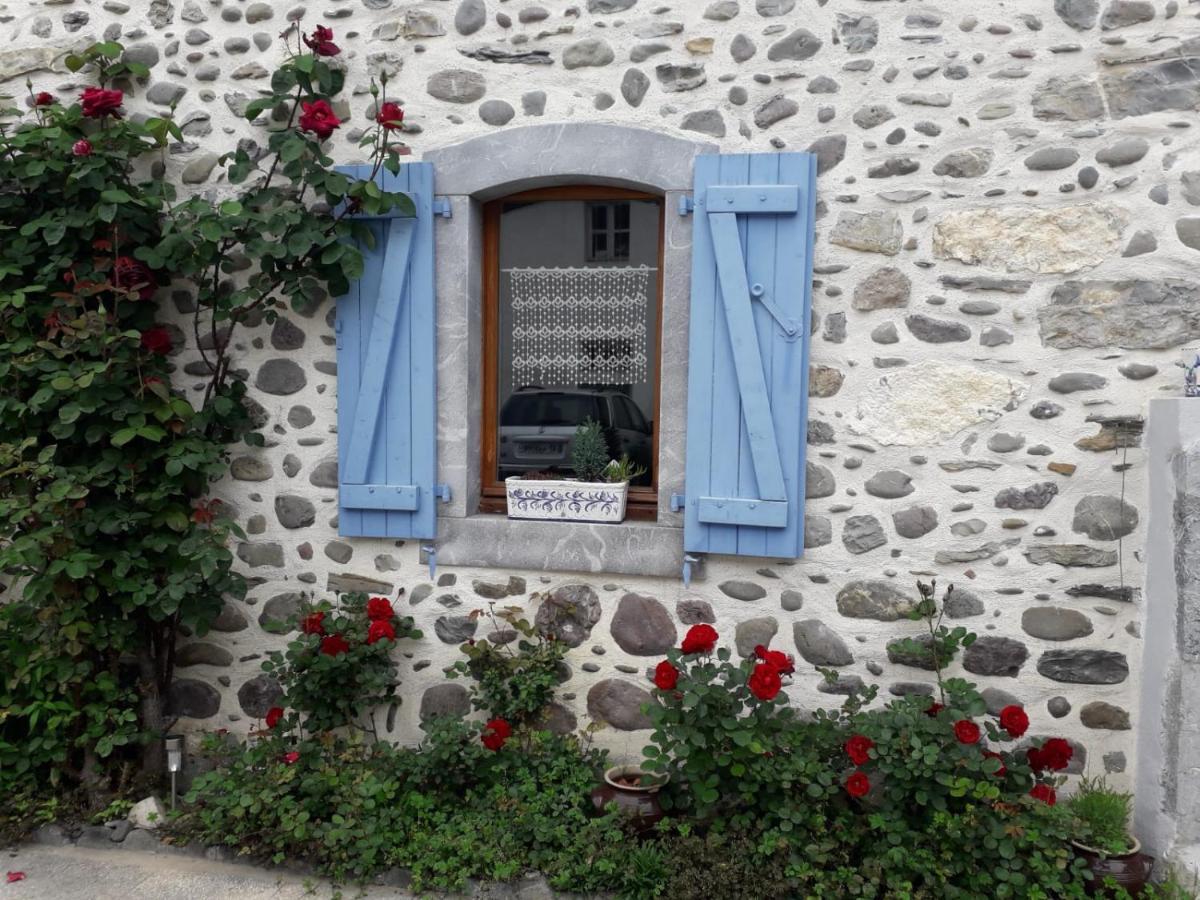 Meuble De Tourisme Au Coeur Du Village A Aramits , Haut Bearn Exterior foto