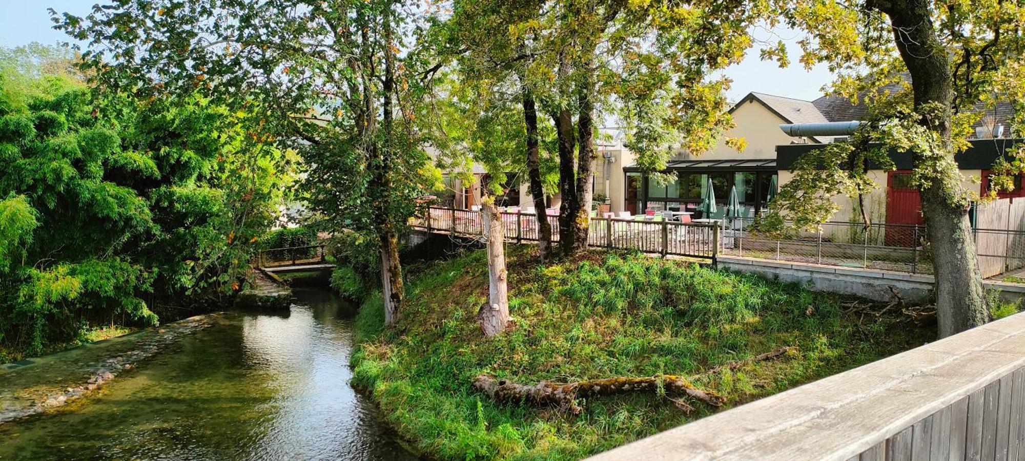 Meuble De Tourisme Au Coeur Du Village A Aramits , Haut Bearn Exterior foto